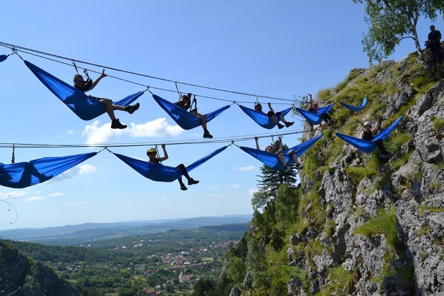 Pensiunea Tobo Baia de Fier Bagian luar foto